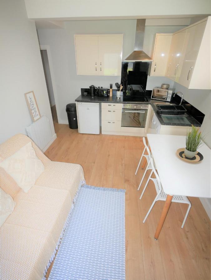 Turay Court Holiday Apartments بورنماوث المظهر الخارجي الصورة