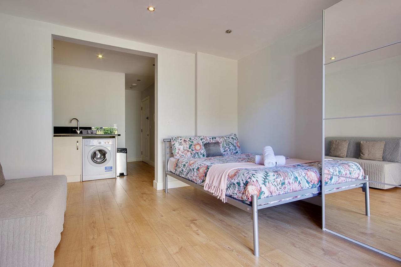 Turay Court Holiday Apartments بورنماوث المظهر الخارجي الصورة